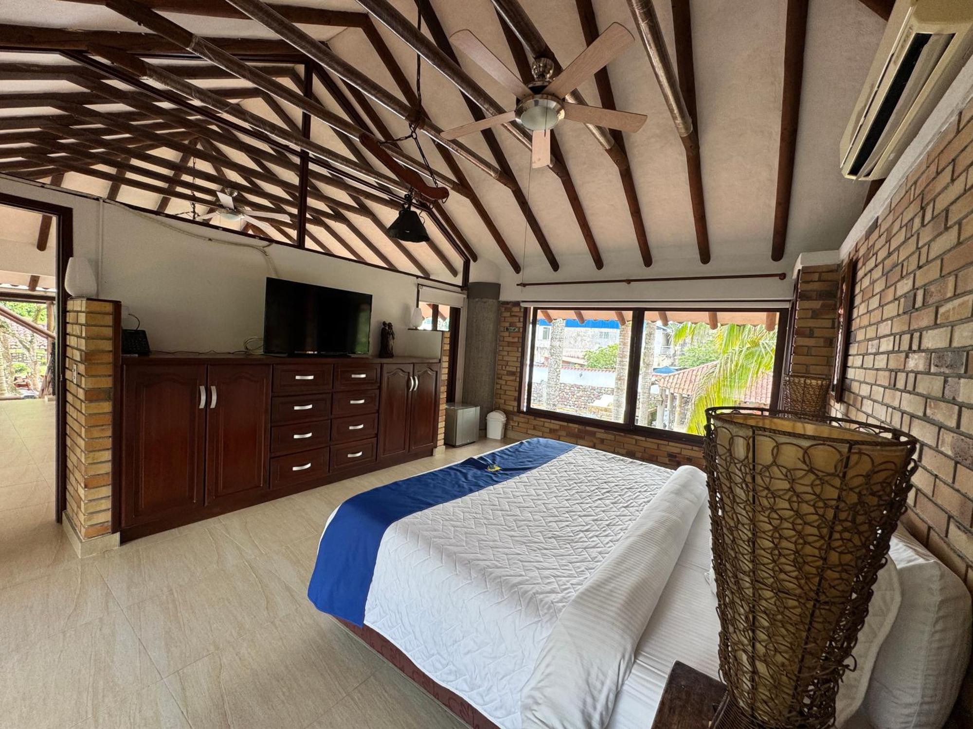 Hotel Boutique Villas De San Sebastian Ла-Пальмера Экстерьер фото